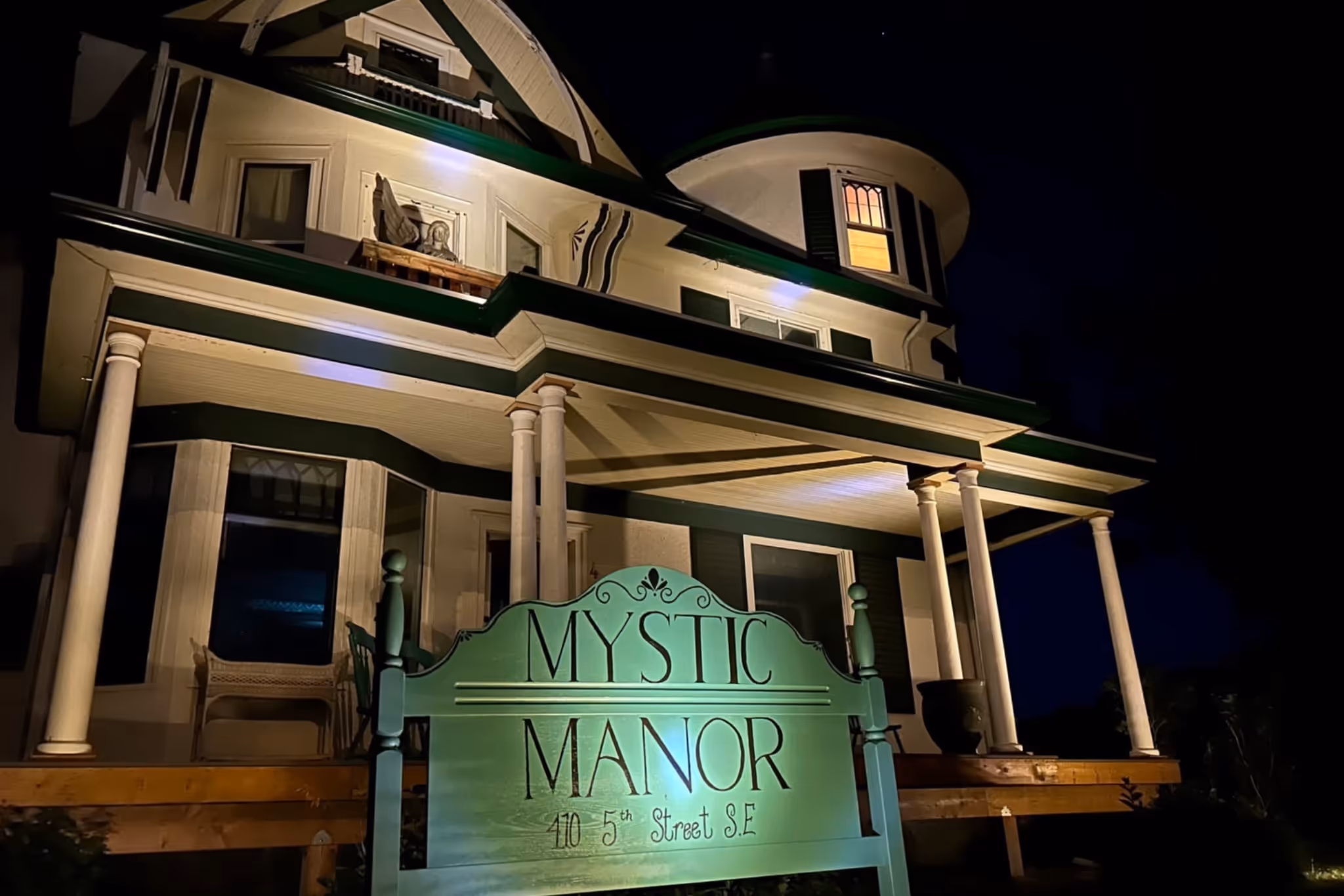 5 of the best ghost tours you can take across Alberta this October