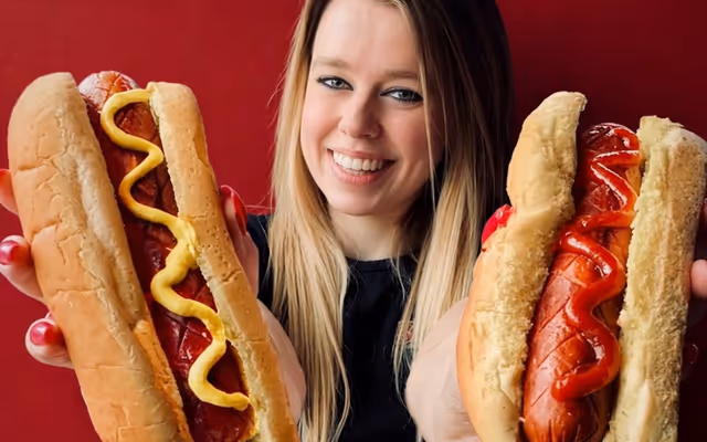 Canadians can enjoy all-you-can-eat hot dogs at St. Louis Bar & Grill this May