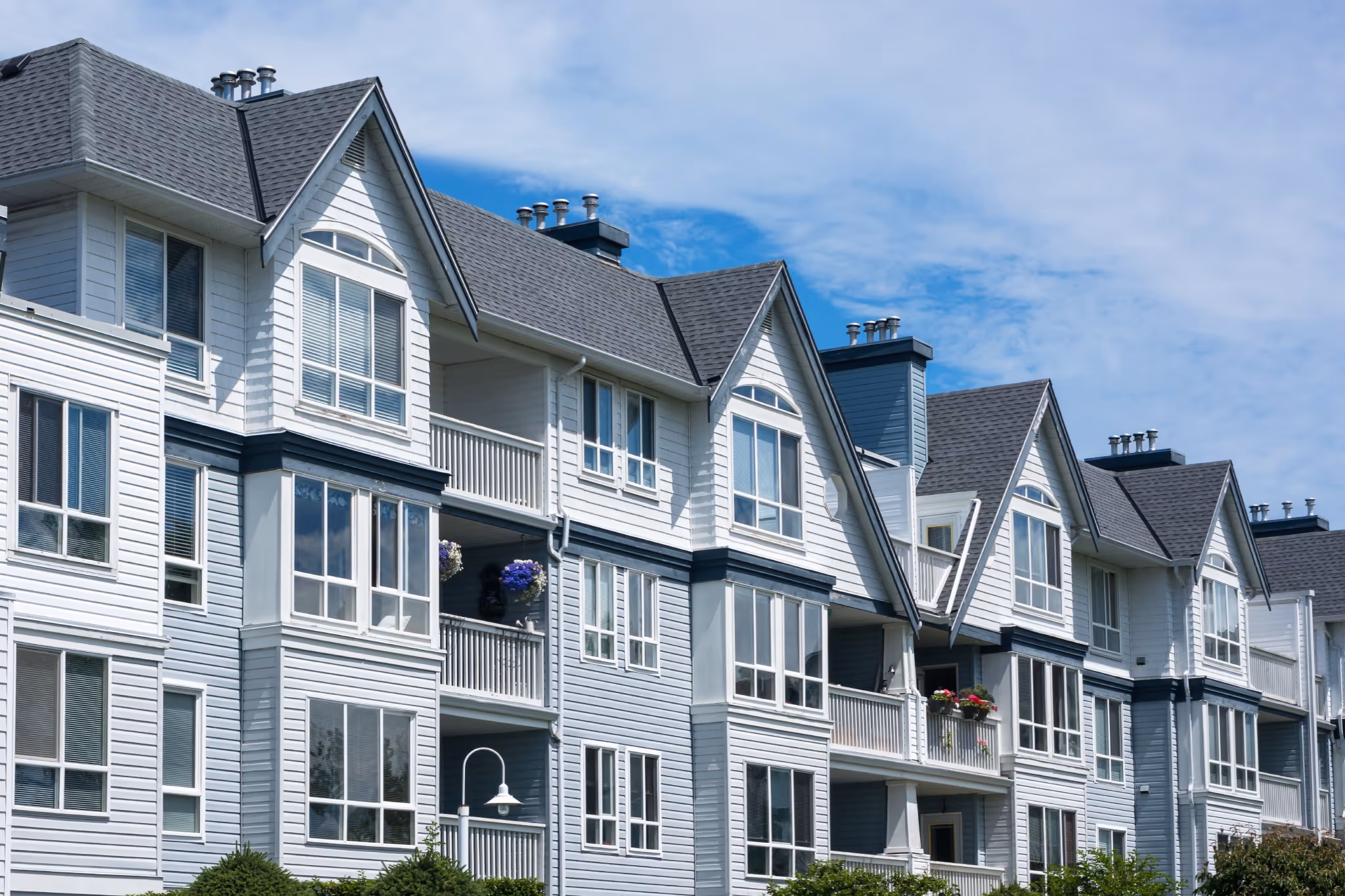 Rent across Canada is now the lowest it’s been in two years