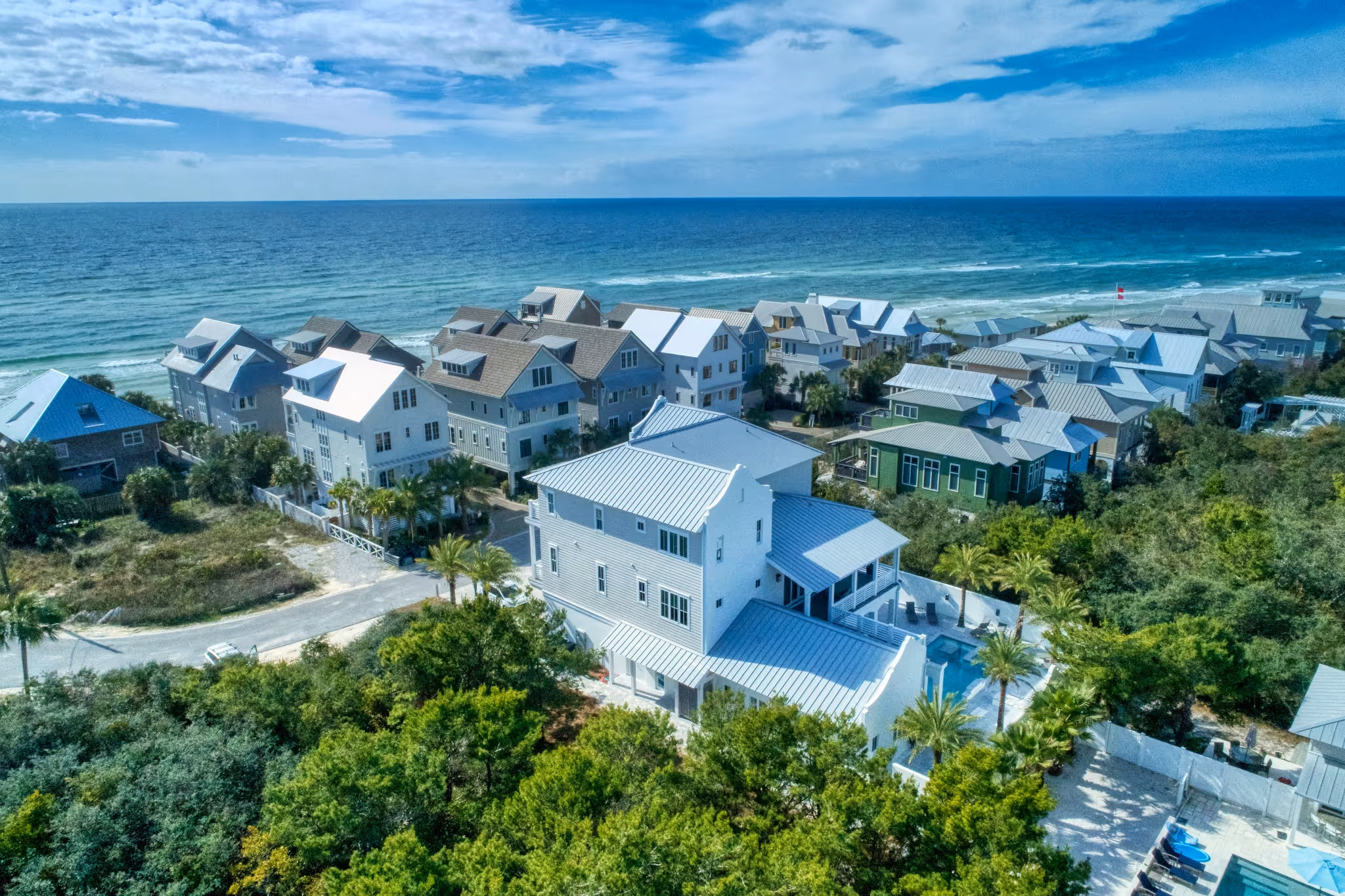 ‘Unfair and stupid’: Canadians react to Florida’s plan to place property tax burden on them