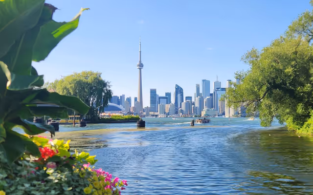 Trump signs order to rename Lake Ontario 'Lake America'