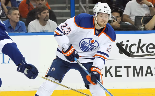 Ex-Edmonton Oilers highlight sensation Linus Omark has announced his retirement