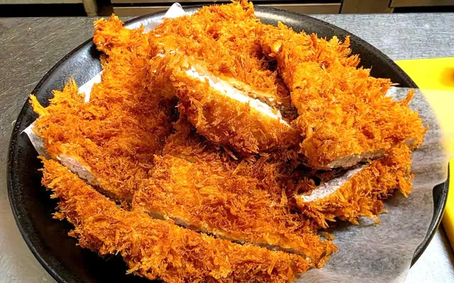A new authentic Korean diner has opened up in Edmonton