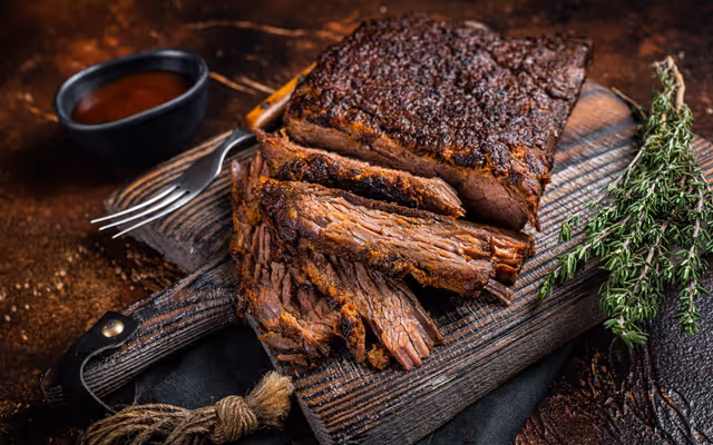 Beloved BBQ spot closes its doors in historic Edmonton hotel