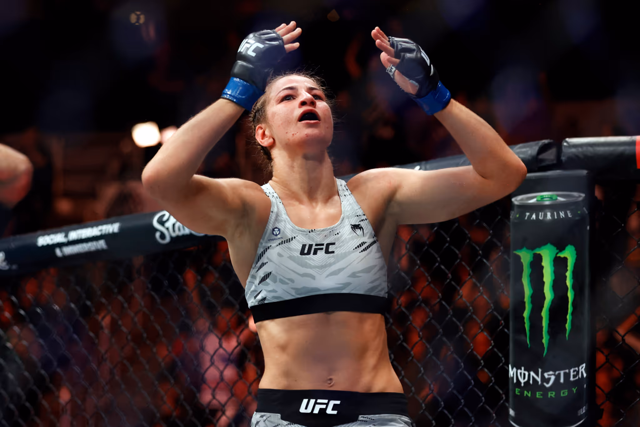 UFC reveals full fight card for Edmonton event