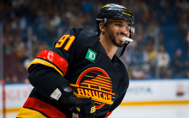 11 ex-Vancouver Canucks players still looking for a contract in free agency
