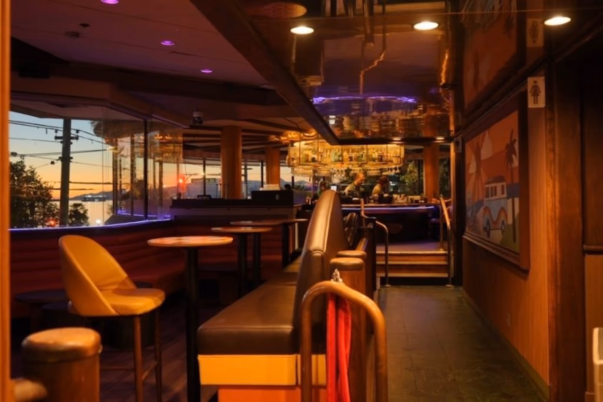 'This is my greatest fear': 47-year-old Vancouver restaurant announces closure and people are gutted