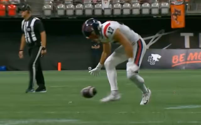 Bizarre CFL play has fans calling for change to outrageous rule