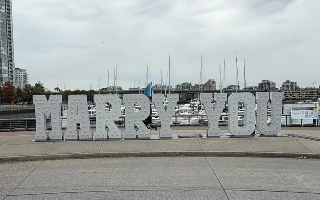 Everything Bruno Mars fans can do in Vancouver during a record-setting week