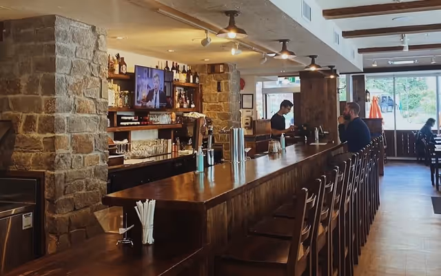 Decade-old Vancouver restaurant known for comfort food announces closure
