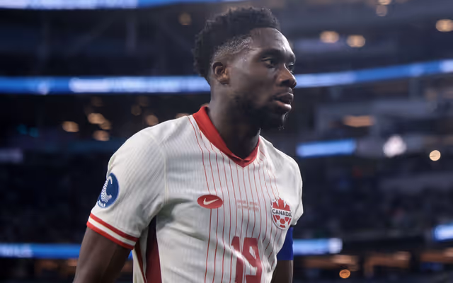 Canada gets potentially devastating news about Alphonso Davies ahead of FIFA World Cup