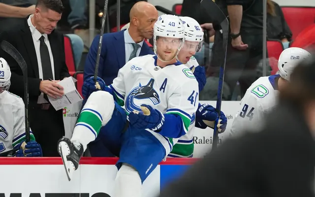 Canucks' Elias Pettersson off to one of the best starts of his career