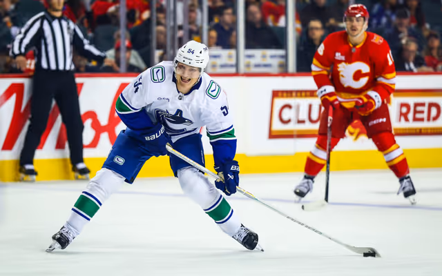 Canucks take new lines out for a spin ahead of first road trip