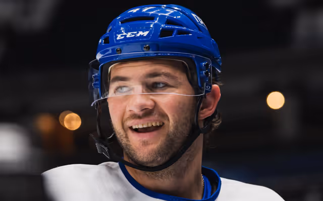 Canucks' Paul Cotter is 'passionate' about faceoffs