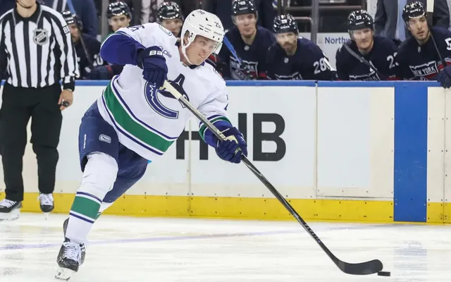I Watched This Game: Canucks' Pettersson excels despite big loss to Rangers