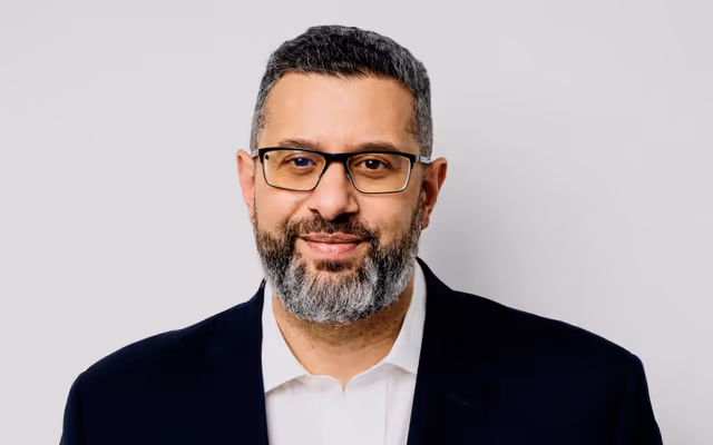 Kareem Allam unveils Vancouver Liberals housing plan
