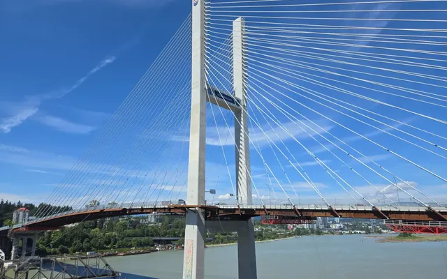 Partial stal̕əw̓asəm Bridge closure to impact traffic all weekend long