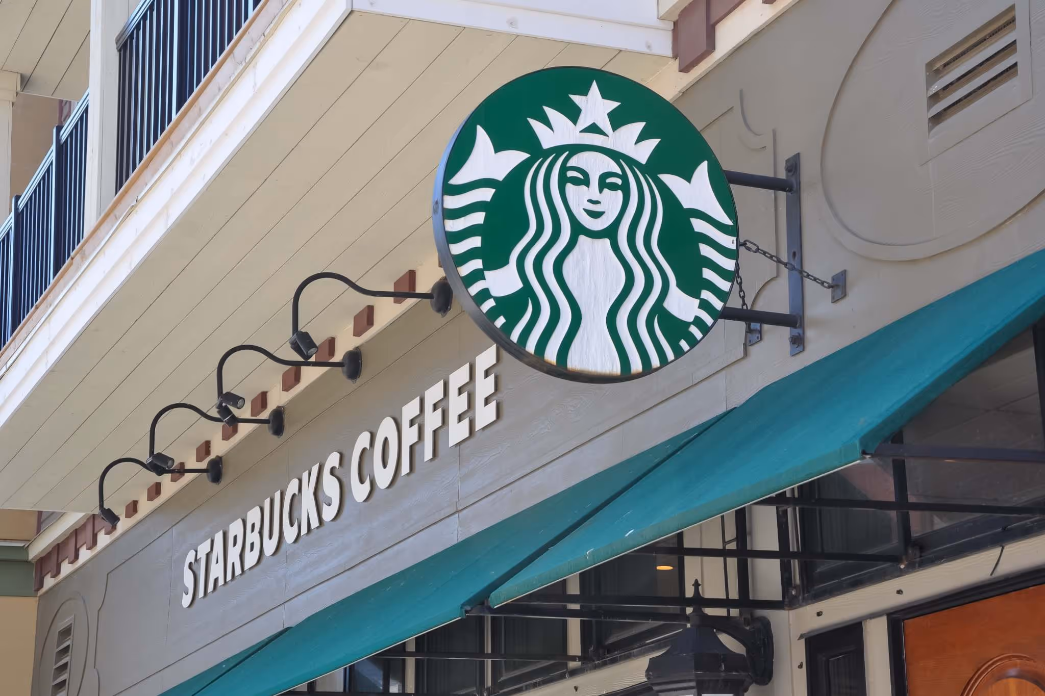 Starbucks to shutter 250 stores across Canada and the U.S. this week