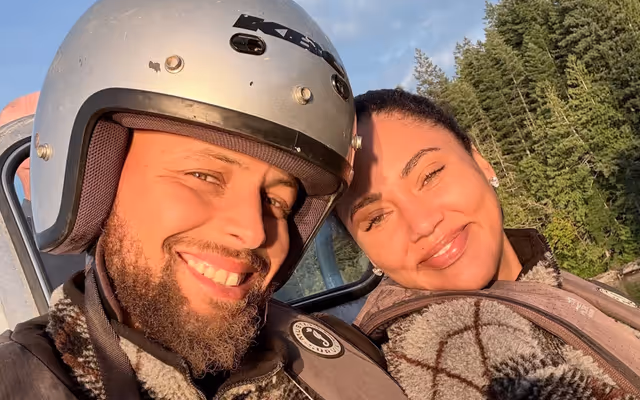 Steph Curry and his wife had an unforgettable B.C. wildlife encounter
