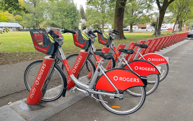 City of Vancouver renews Mobi bike share contract for five more years