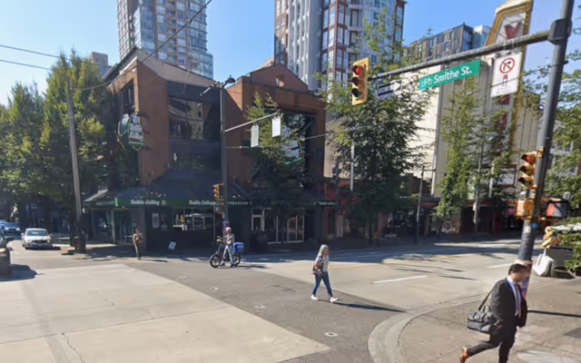 Vancouver teen slashed in face during downtown stranger attack and robbery