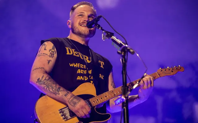 Country superstar Zach Bryan coming to Vancouver for 'change of pace'