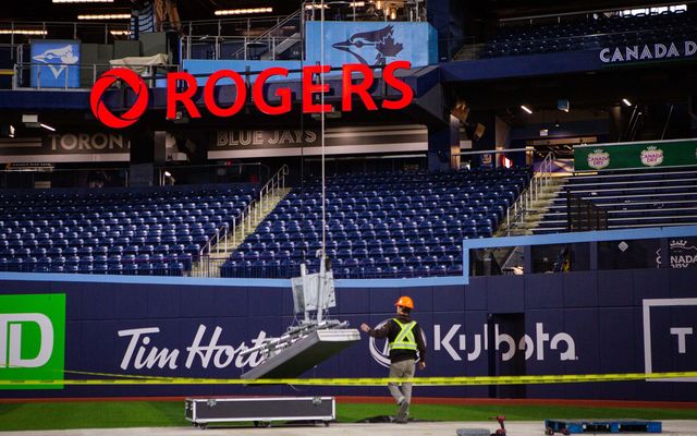 Score a pair of Blue Jays tickets when activating a Rogers wireless plan