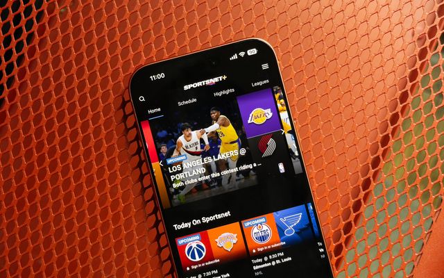 Rogers to offer 150+ NHL games for free to select TV customers