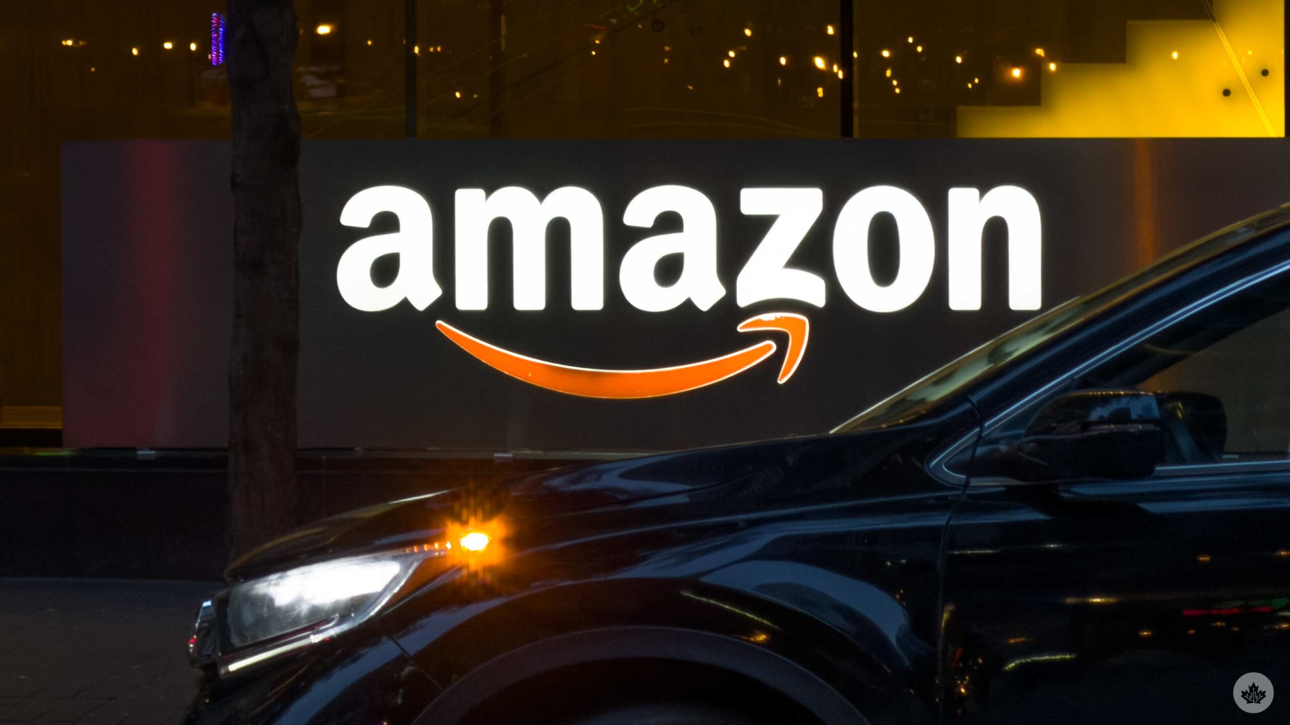 Amazon’s Canadian operations workers getting $1 pay increase