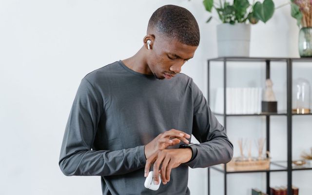 Bell’s latest network innovation brings 5G to smartwatches