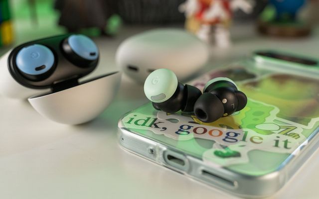 Pixel Buds update adds Dynamic ANC and tap-to-mute