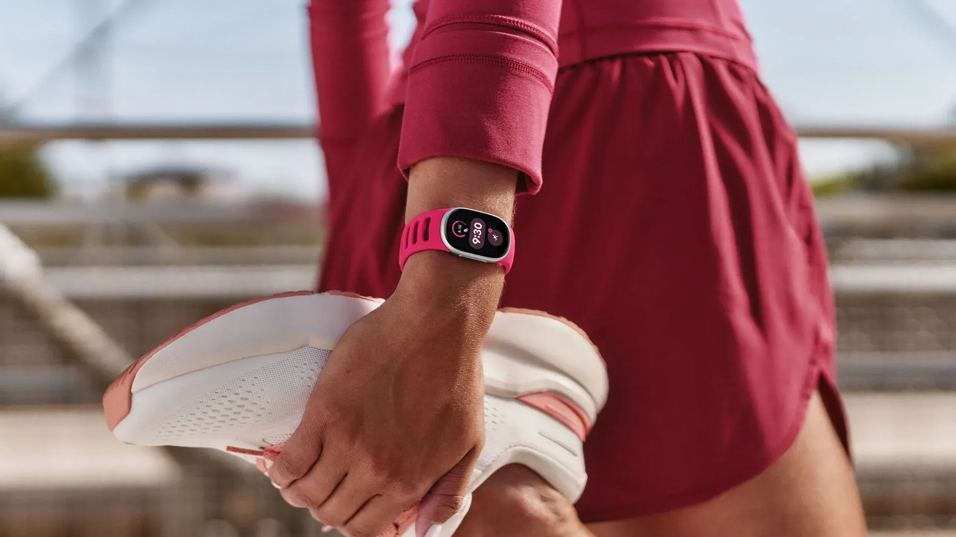 Here’s Canadian pricing for Google’s new Fitbit Edge tracker