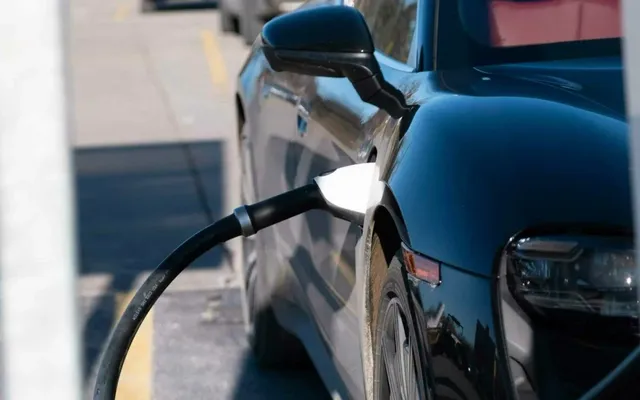Canada builds more EV chargers in Q3: Study