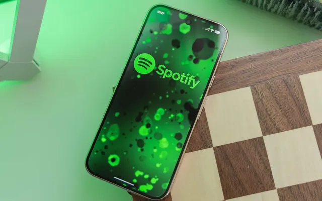 Spotify threatens 12-month ban for Family Plan users who live apart