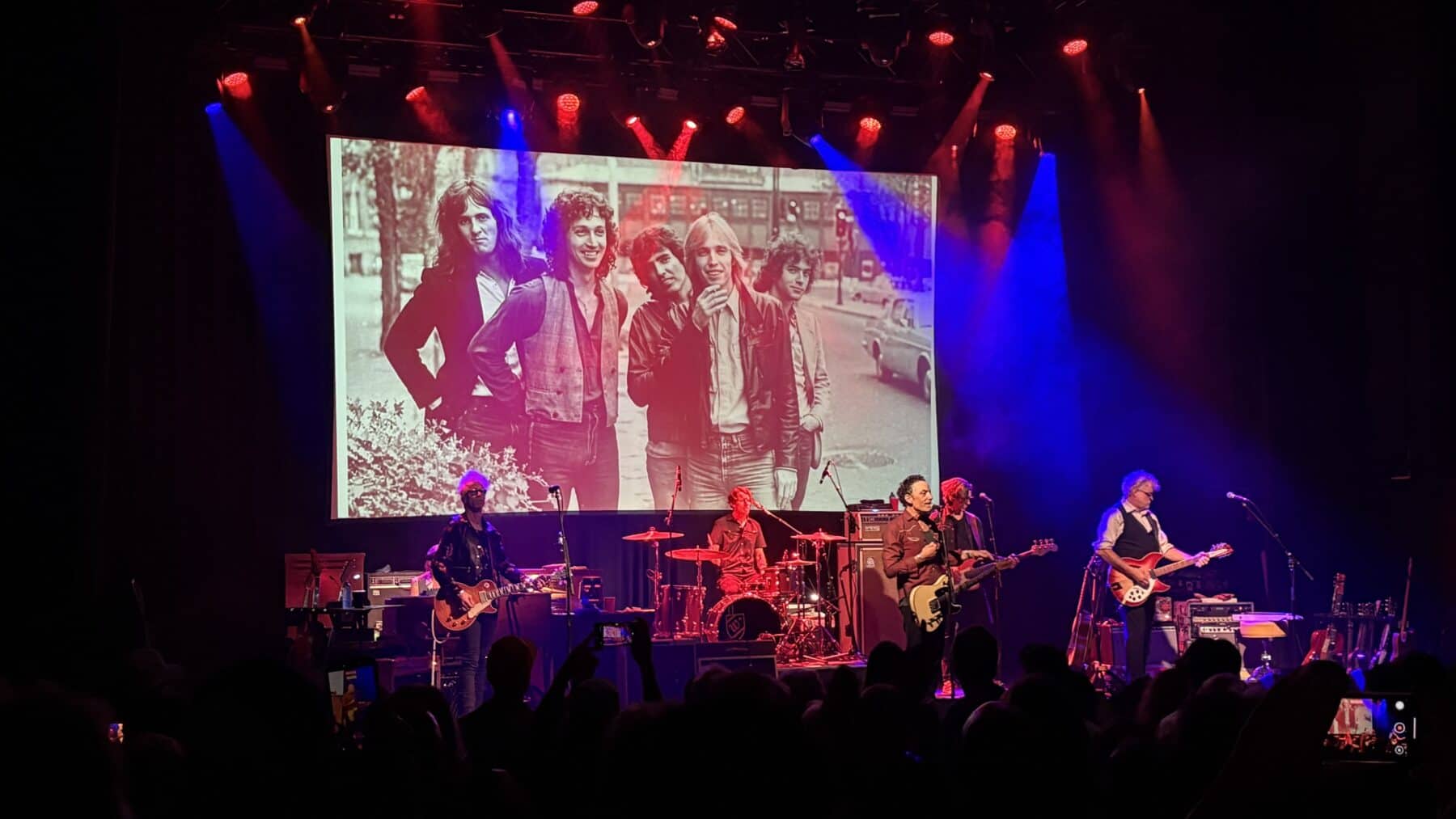 REVIEW: The Wallflowers celebrate 30 years of ‘Bringing Down the Horse’ — then pay tribute to Tom Petty in Toronto