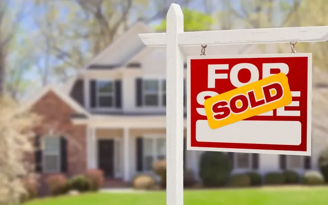 Sales up, listings down: April reports reveal tighter real-estate market for the Toronto area