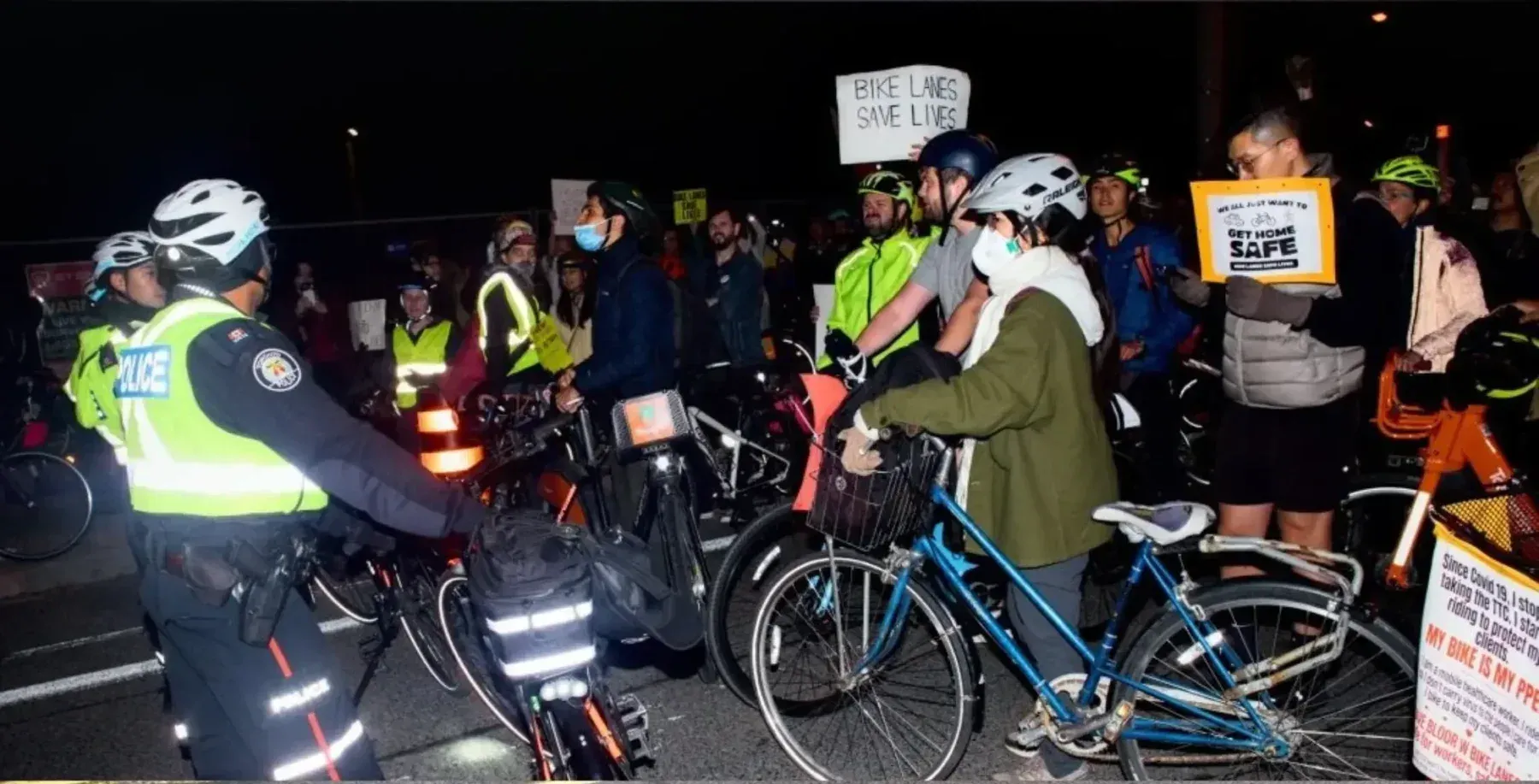 Biking lawyer launches fundraiser to support those arrested at Toronto bike lane protests