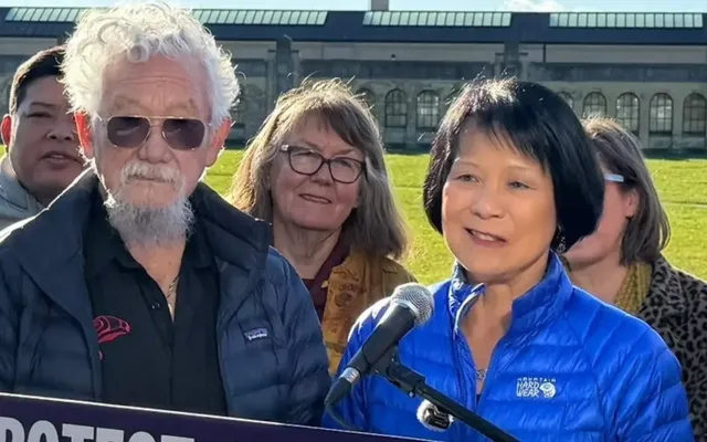 Brad Bradford insists Toronto water will stay public amid criticism from Olivia Chow and David Suzuki