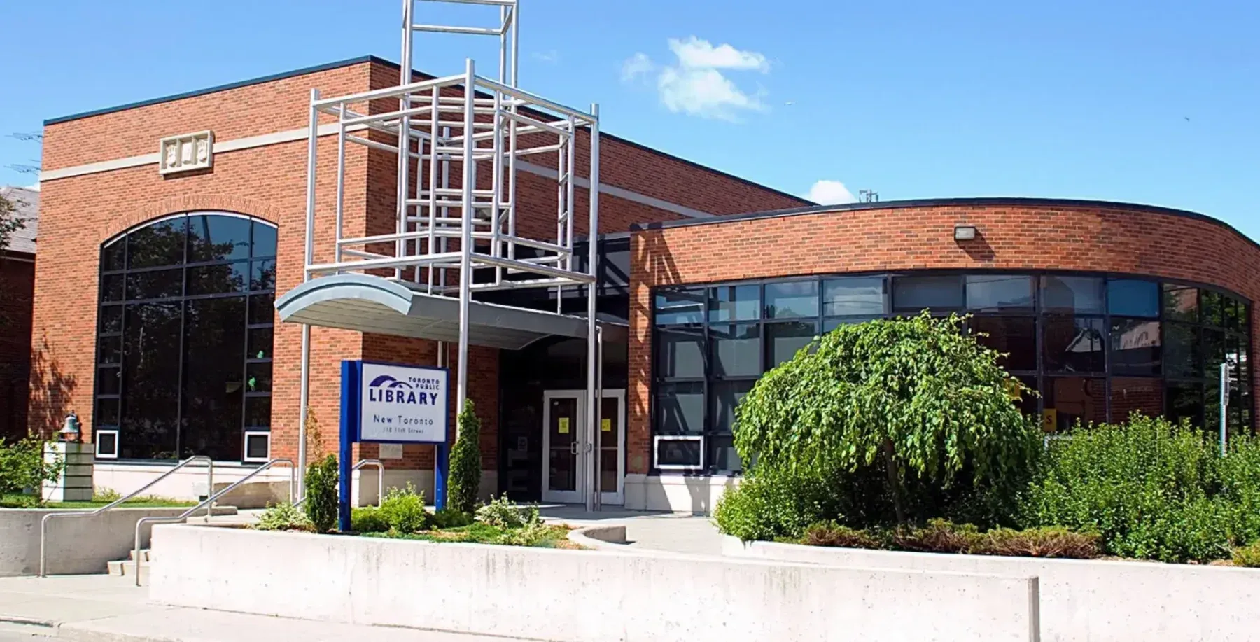Toronto Election 2026: Olivia Chow promises to protect Toronto libraries from budget cuts