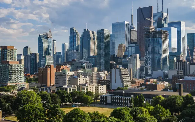 Toronto set for summer-like weather as temperatures climb toward 30 C this week