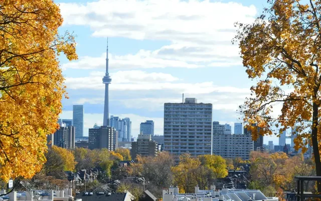 Ready for fall yet? Sunny skies and colder temperatures are coming to Toronto this weekend