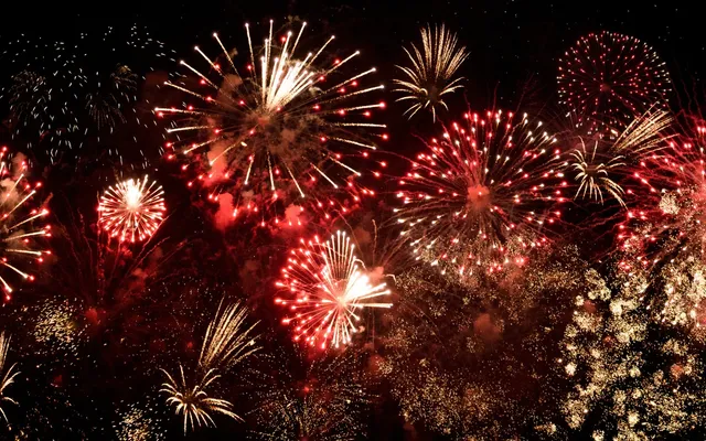 Where to see Victoria Day fireworks in Toronto, Mississauga, Vaughan and the GTA