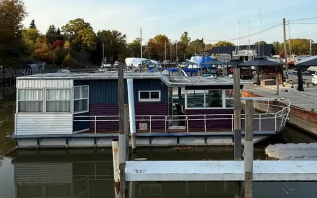 No Motor, No Traffic, No Problem: Floating Cottage 'Ursula' For Sale In Port Dover