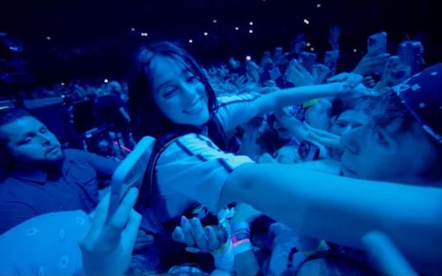 Hit Me Hard and Soft: The Tour Live in 3D Review