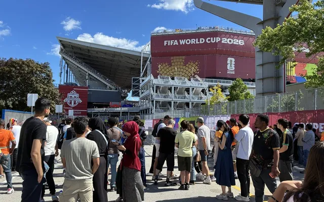 WARMINGTON: Freddy, the anonymous World Cup fan, sneaks into Toronto undetected