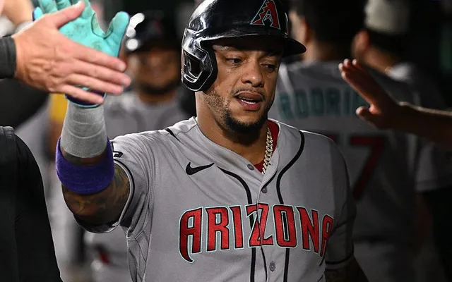 Diamondbacks place Ketel Marte on restricted list after no-show at Fenway