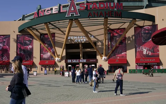 Angel Stadium section shut down during Blue Jays game due to rodent infestation