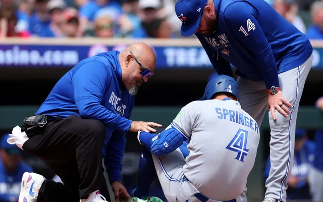Blue Jays a big hit in Minny, but George Springer gets hit on big toe he recently fractured