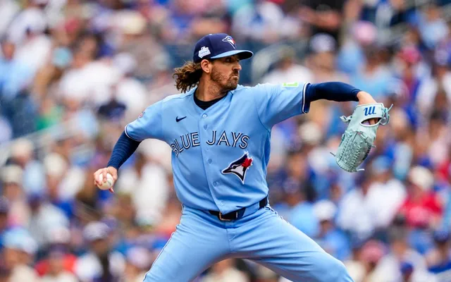 Blue Jays erase 4-run deficit to edge Baltimore Orioles