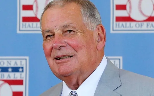 Blue Jays mourn the passing of Bobby Cox, who managed club to its first playoff appearance